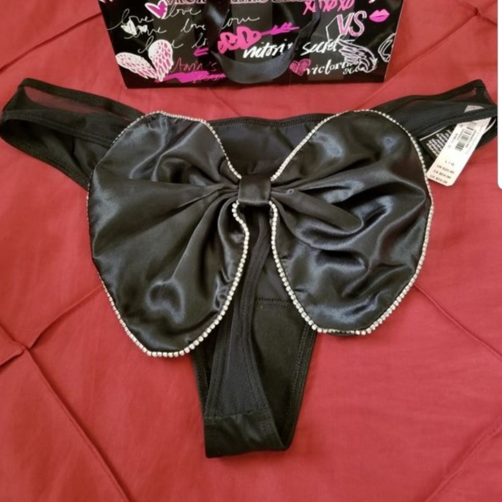NWT VS Rhinestone Thong